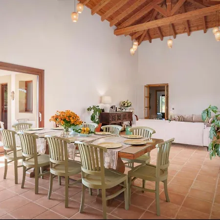 Villa Valdelaseras